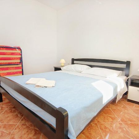 Apartments By The Sea Vlasici, Pag - 9324 Rom bilde