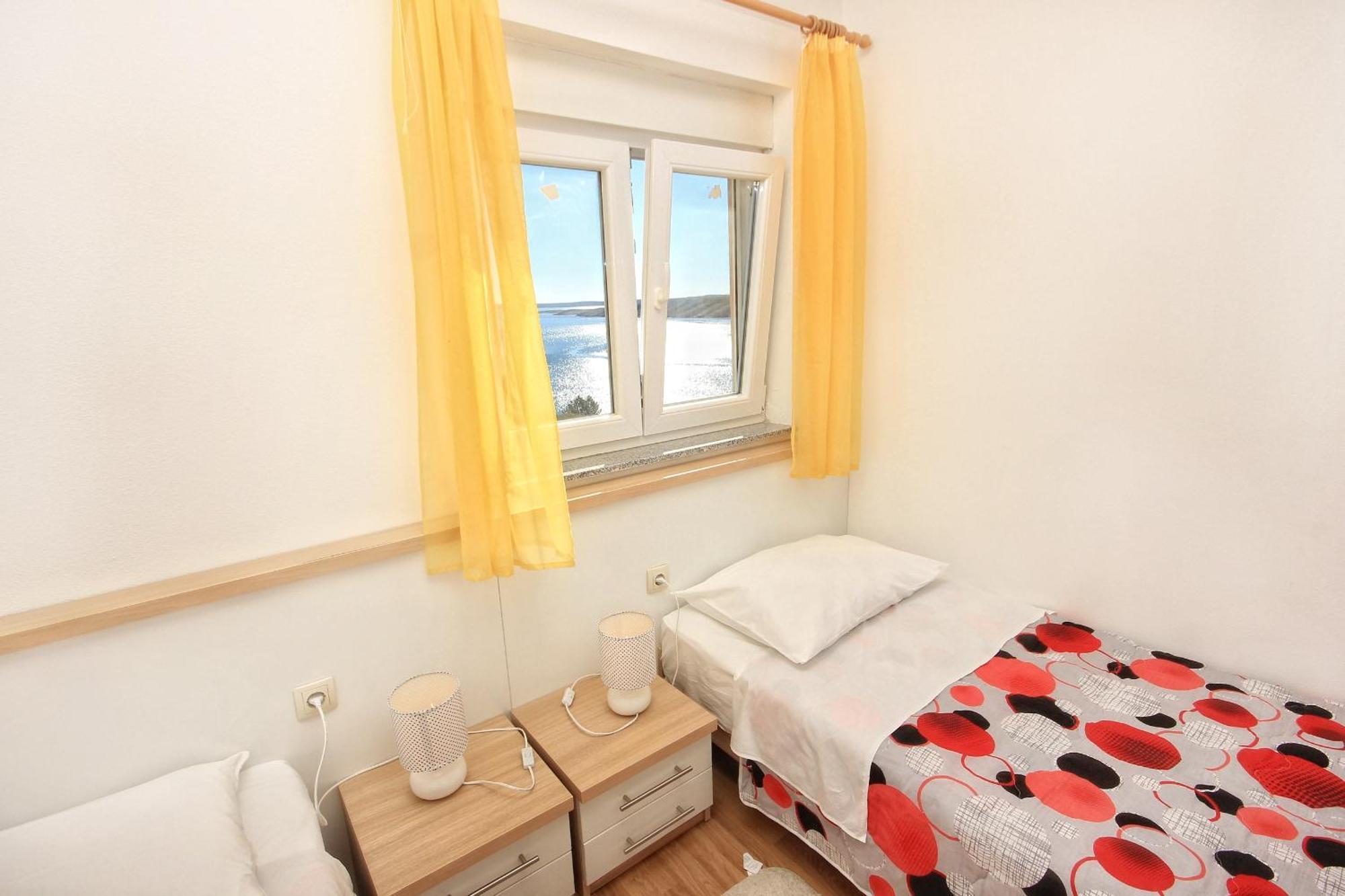 Apartments By The Sea Vlasici, Pag - 9324 Rom bilde