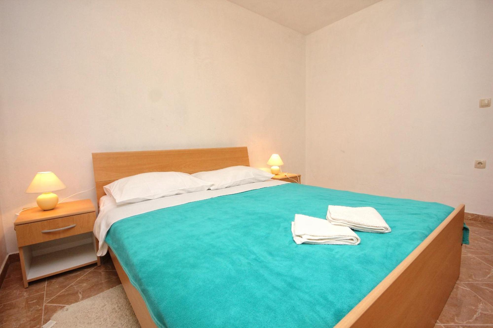 Apartments By The Sea Vlasici, Pag - 9324 Rom bilde